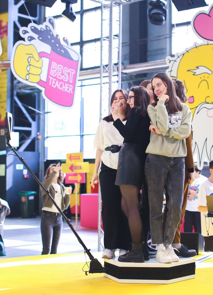 Fotoboxhamburg 360 Grad Videobooth für Messen